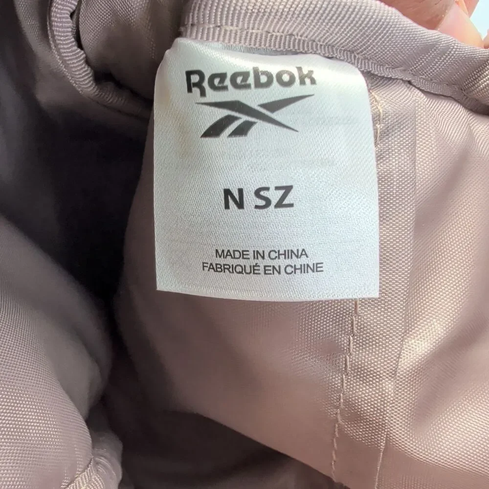 Reebok dusty are